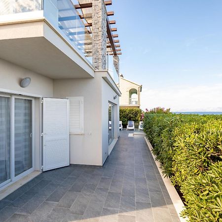Holiday House Martinovic Prigradica Esterno foto