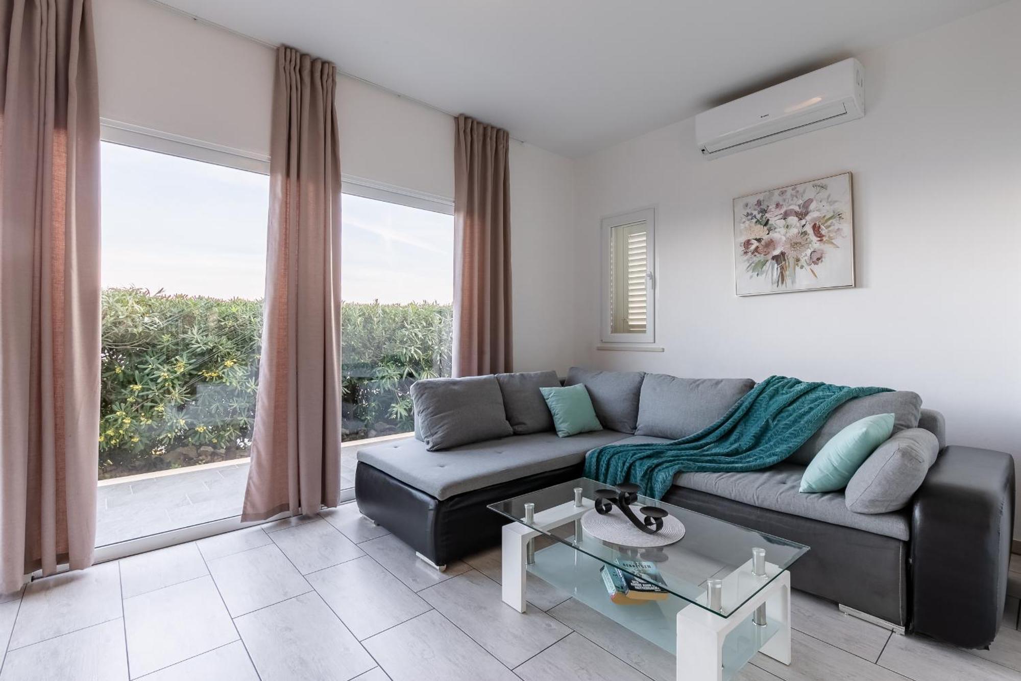 Holiday House Martinovic Prigradica Esterno foto