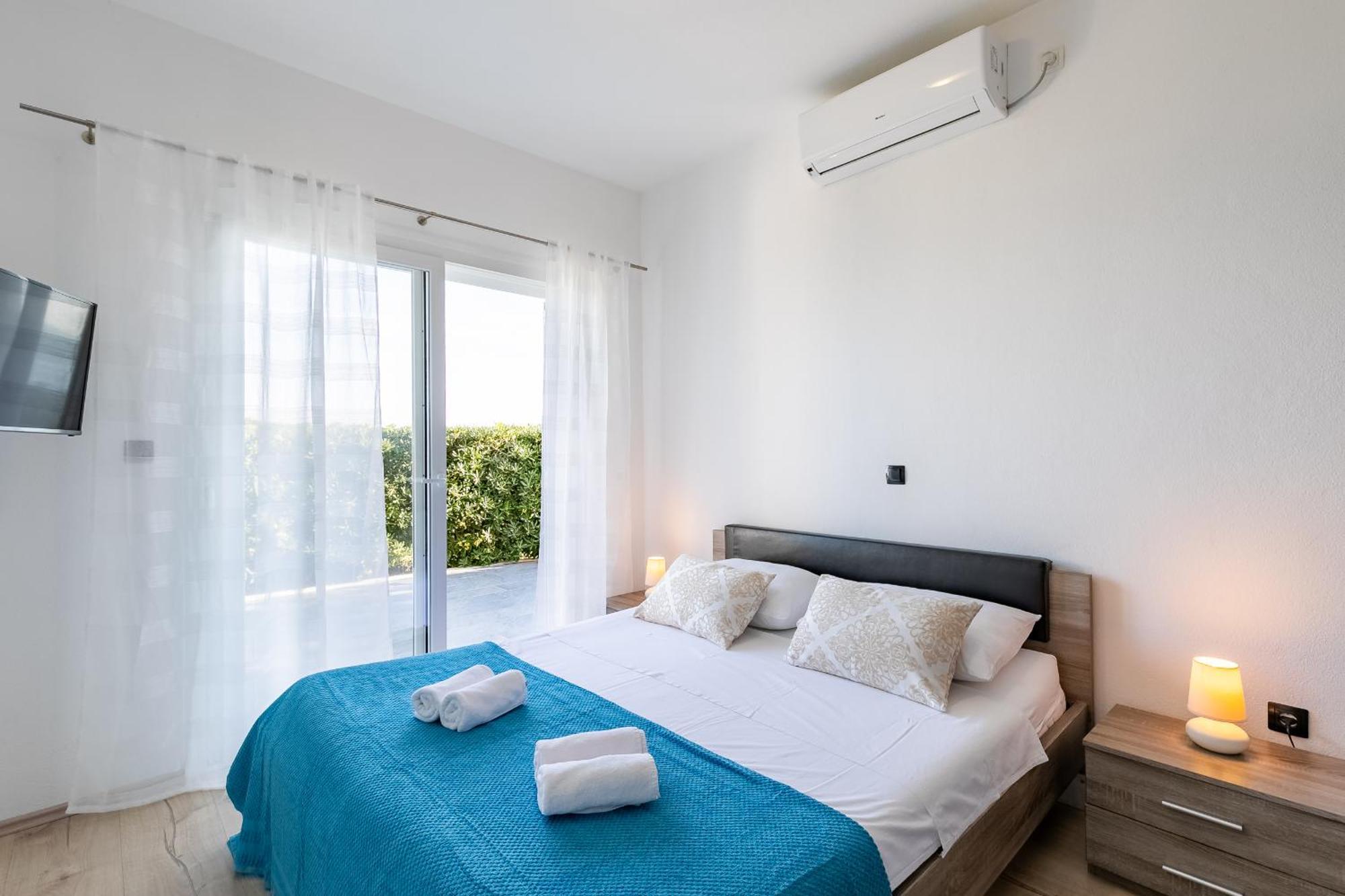 Holiday House Martinovic Prigradica Esterno foto